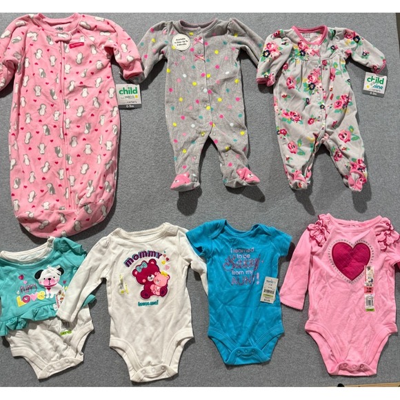 Baby Girl Clothes Newborn-6 Months 7 PC Lot Bodysuits Sleepers Garanimals+ New! - Picture 2 of 10